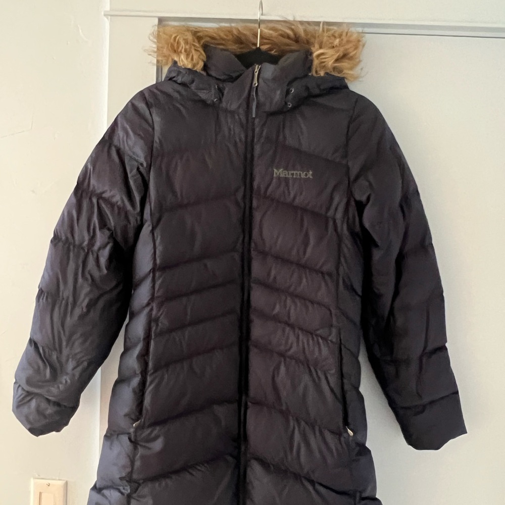 Marmot Women’s Navy Puffer Jacket